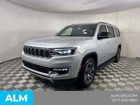 Used 2024 Jeep Wagoneer L Series II RWD image 1