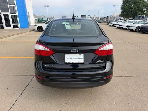Used 2019 Ford Fiesta S FWD image 3