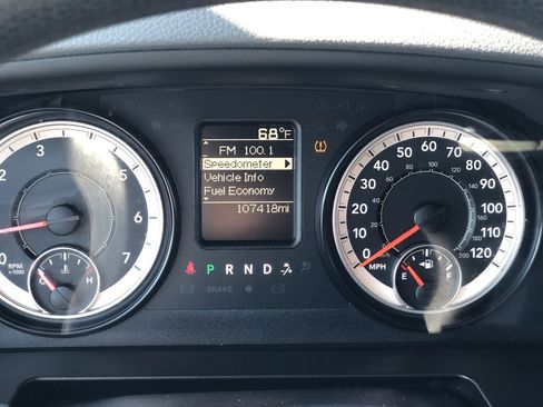 Used 2016 RAM 1500 Express image 16