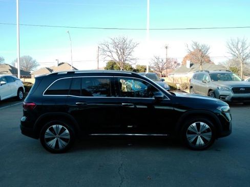 Used 2023 Mercedes-Benz EQB 300 4MATIC w/ Pinnacle Package image 5