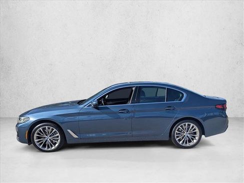 Certified 2023 BMW 530i w/ Convenience Package image 9