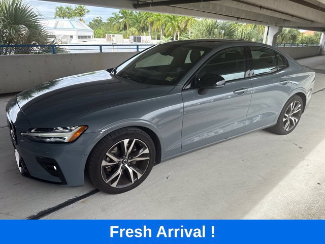 Used 2024 Volvo S60 B5 Plus FWD image 1