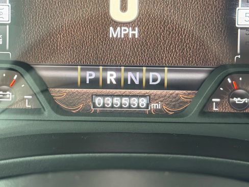 Used 2023 RAM 1500 Laramie AWD/4WD image 11