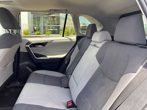 Used 2019 Toyota RAV4 XLE w/ Protection Package FWD image 13
