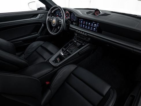 Certified 2022 Porsche 911 Carrera S image 15
