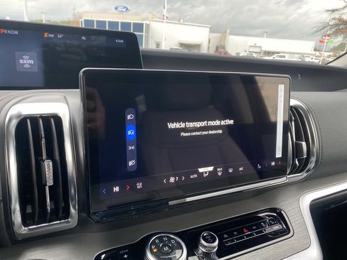 New 2026 Ford Expedition Max Platinum w/ Driver's Package image 19