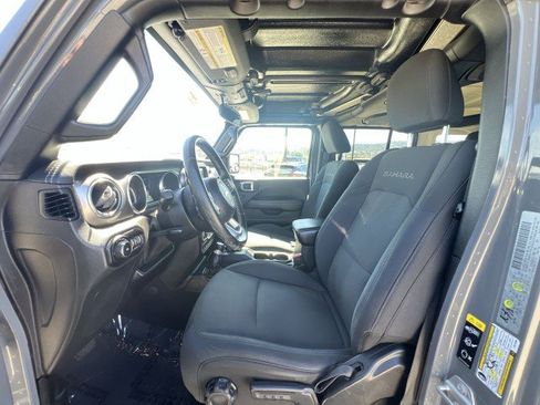 Used 2020 Jeep Wrangler Unlimited Sahara image 18