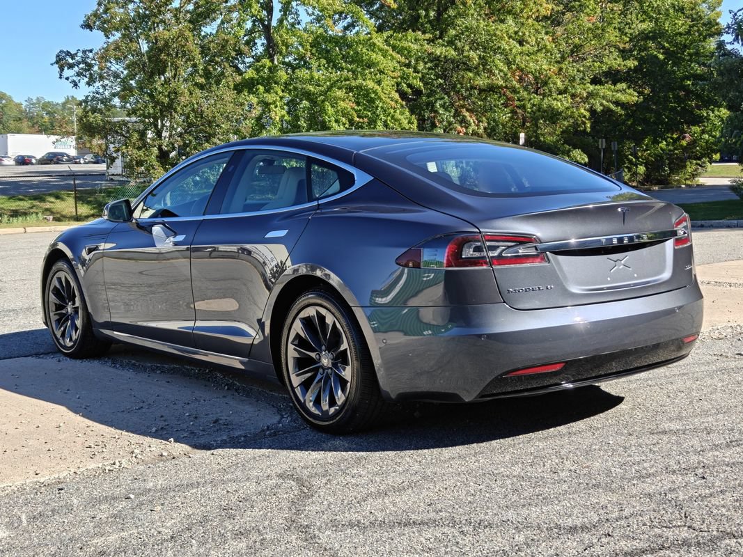 Used 2018 Tesla Model S 100D AWD/4WD image 5