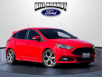 Used 2017 Ford Focus ST