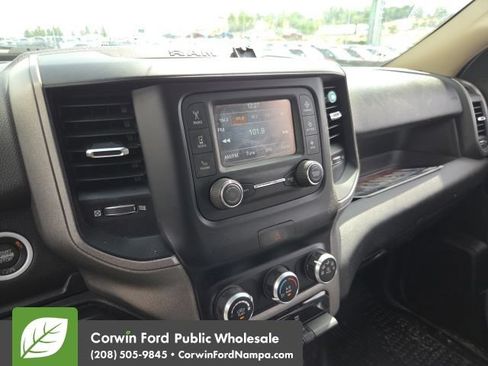 Used 2019 RAM 2500 Tradesman w/ Chrome Appearance Group AWD/4WD image 21