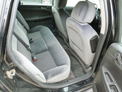 Used 2014 Chevrolet Impala Limited LS image 12
