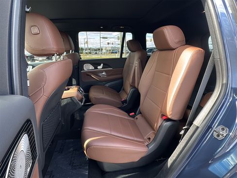 Certified 2025 Mercedes-Benz GLS 450 4MATIC image 14