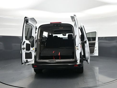 Used 2019 Ford Transit Connect XL FWD image 30