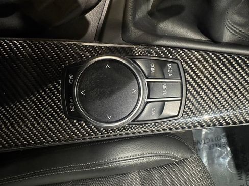 Used 2018 BMW M3 RWD image 25