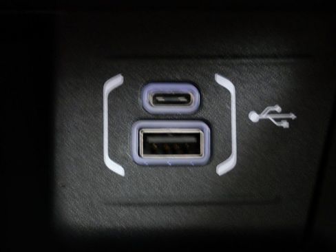 New 2026 Jeep Compass Limited w/ Sun, Sound & Navigation Group image 22