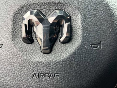 Used 2022 RAM 1500 Limited AWD/4WD image 38