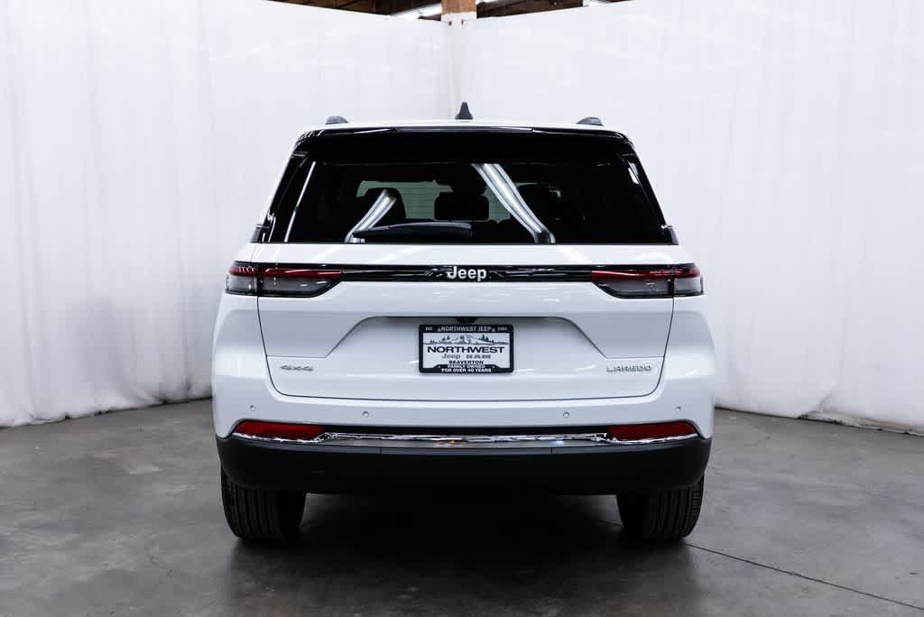 Used 2025 Jeep Grand Cherokee Laredo X AWD/4WD image 5