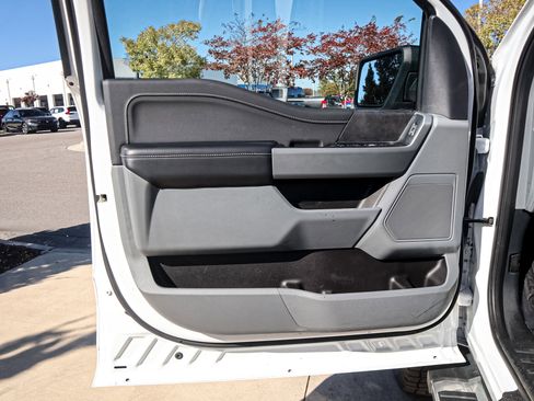 Used 2024 Ford F150 XLT w/ Tow/Haul Package image 14