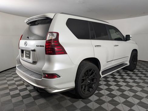 Used 2019 Lexus GX 460 Premium AWD/4WD image 7