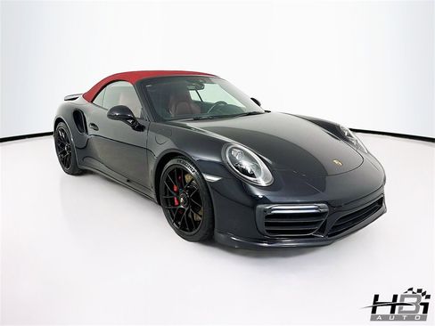Used 2019 Porsche 911 Turbo image 4