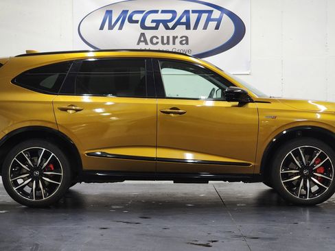Used 2022 Acura MDX Type S image 2