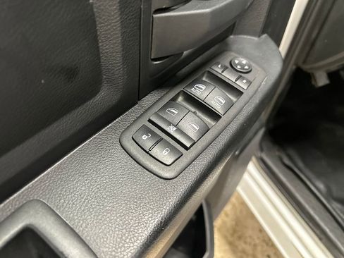 Used 2023 RAM 1500 Tradesman AWD/4WD image 16