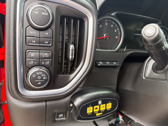 Used 2020 Chevrolet Silverado 3500 LTZ w/ LTZ Plus Package AWD/4WD image 18