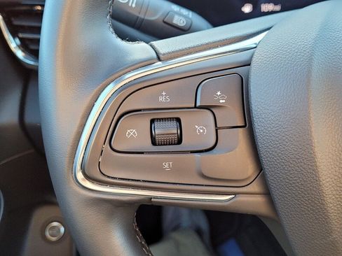 Used 2025 Buick Envista Sport Touring w/ Convenience II Package image 22