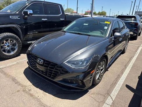 Used 2021 Hyundai Sonata SEL w/ Convenience Package FWD image 2