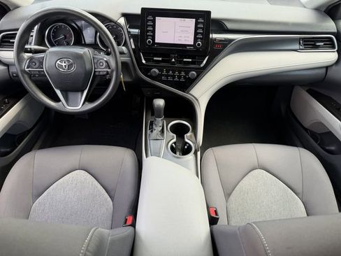 Used 2021 Toyota Camry LE FWD image 11