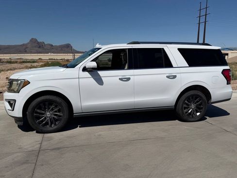 Used 2019 Ford Expedition Max Limited RWD image 5