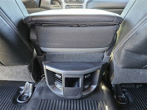 Used 2024 RAM 5500 Tradesman w/ Chrome Appearance Group image 9