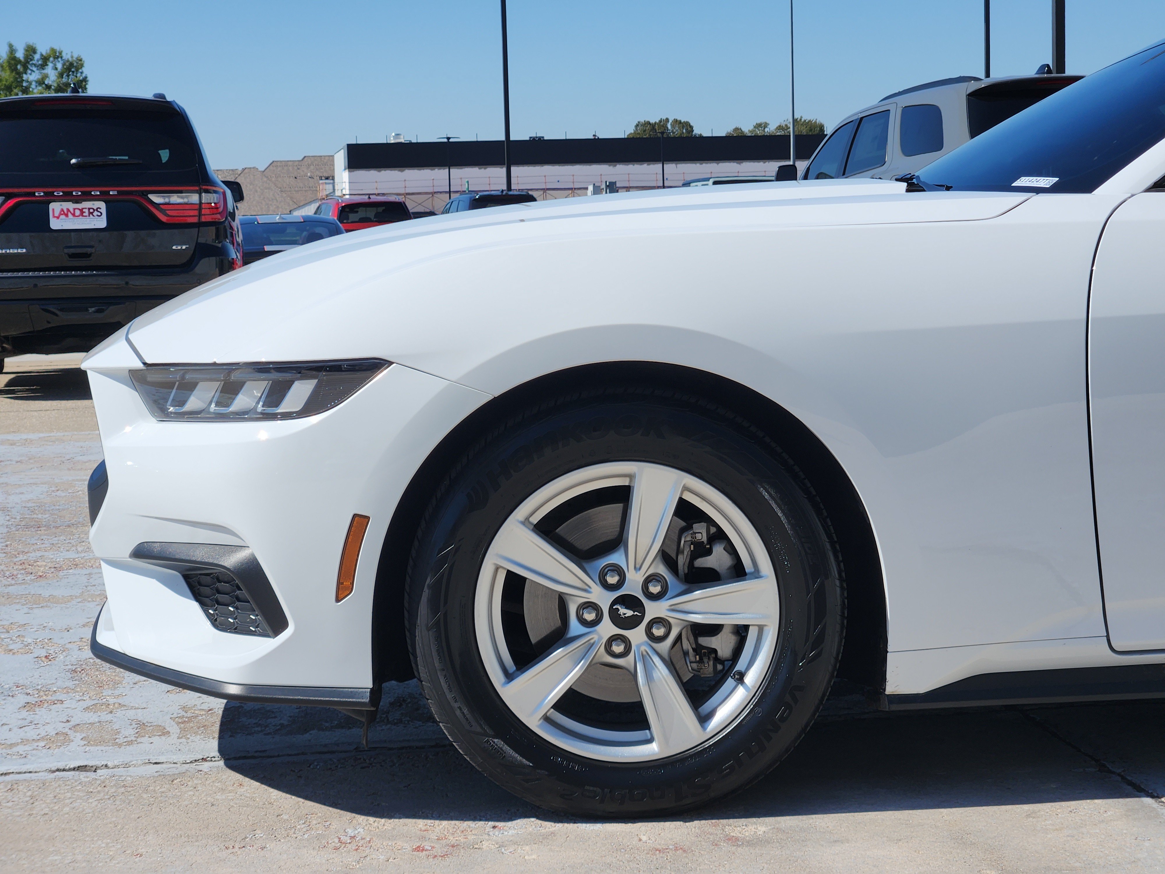 Used 2024 Ford Mustang Coupe RWD image 9