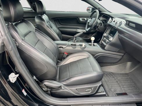 Used 2019 Ford Mustang GT Premium w/ Performance Package - Level 2 image 18