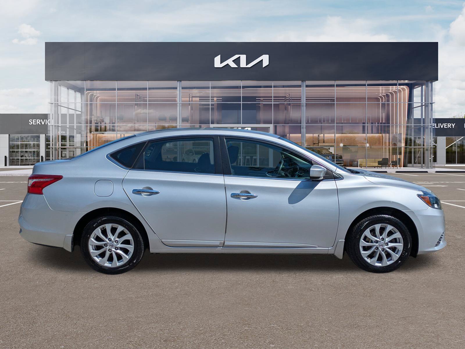 Used 2019 Nissan Sentra SV w/ Exterior Package FWD image 3