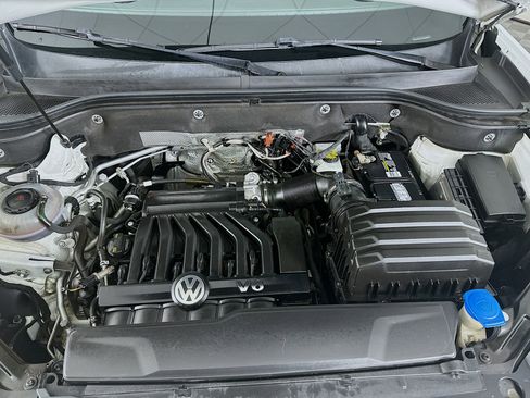 Used 2018 Volkswagen Atlas S image 31