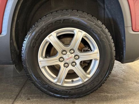 Used 2018 GMC Acadia SLE FWD image 7