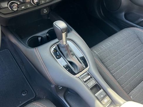 Used 2025 Honda HR-V Sport image 21