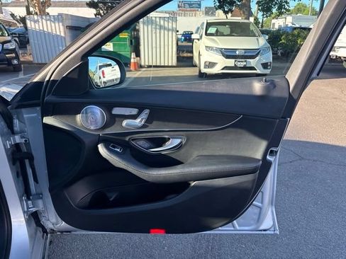 Used 2020 Mercedes-Benz C 300 Sedan image 38