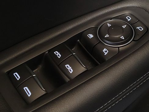 Used 2020 Cadillac XT6 Premium Luxury FWD image 27