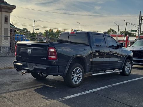 Used 2021 RAM 1500 Laramie w/ Sport Appearance Package AWD/4WD image 3