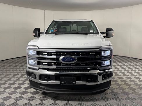 Used 2024 Ford F250 Lariat AWD/4WD image 3