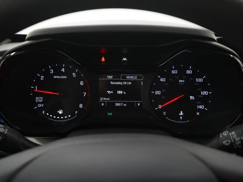 Used 2024 Chevrolet Trax LS w/ LS Convenience Package image 23