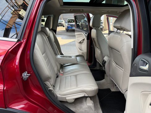 Used 2013 Ford Escape SEL image 19