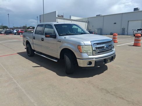 Used 2013 Ford F150 XLT w/ Luxury Equipment Group AWD/4WD image 7