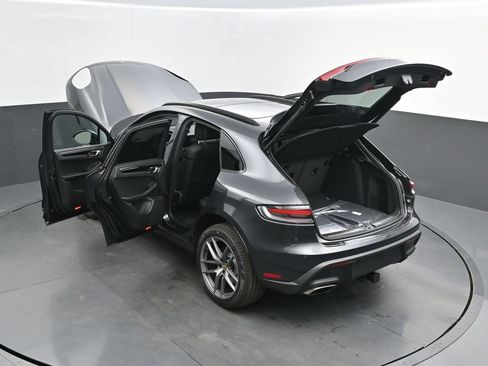 New 2026 Porsche Macan AWD/4WD image 46