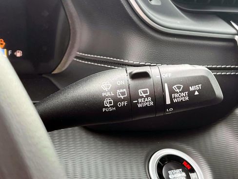 Certified 2024 Jeep Grand Cherokee Altitude image 24