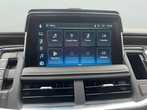 Used 2023 Chevrolet Suburban Premier w/ Advanced Technology Package image 26