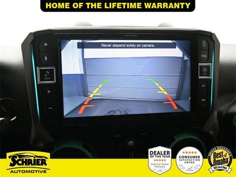 Used 2013 Jeep Wrangler Unlimited Rubicon image 18