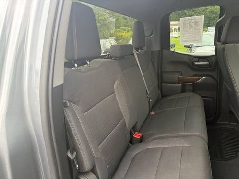 Used 2019 GMC Sierra 1500 SLE w/ SLE Value Package AWD/4WD image 46